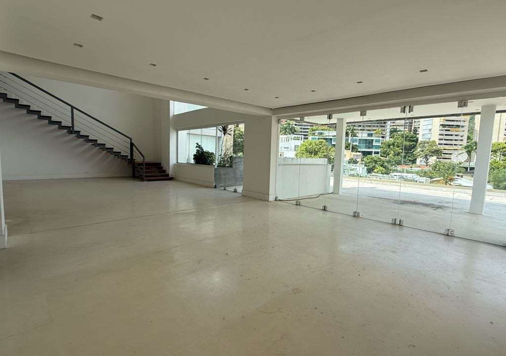 Apartment in Altamira, Caracas - 1