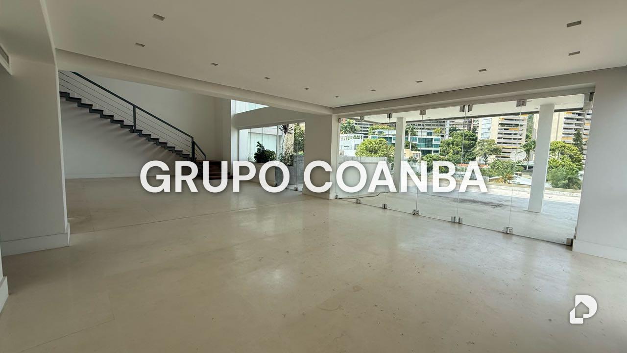 Apartamento en Altamira, Caracas – 2