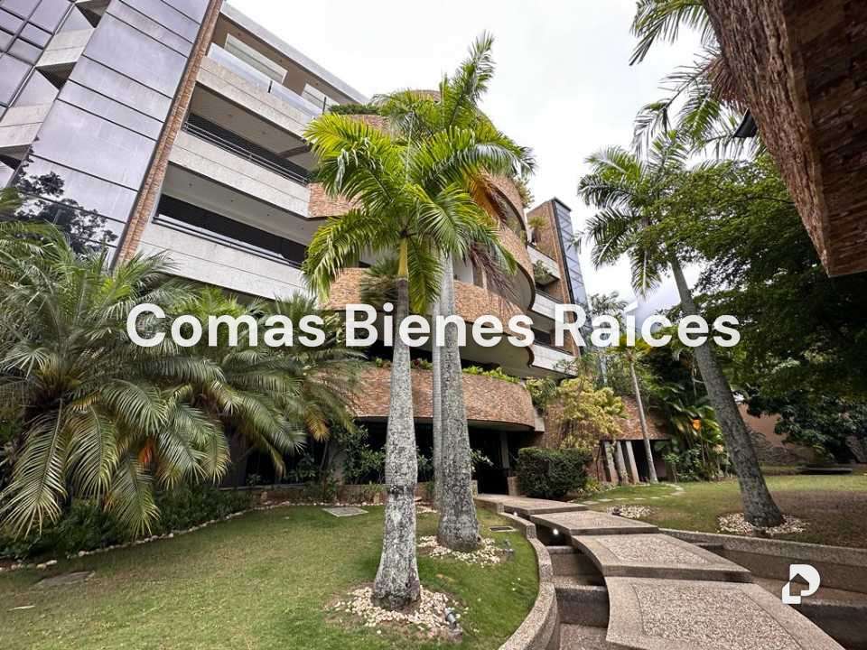 Apartamento en Altamira, Caracas – 2