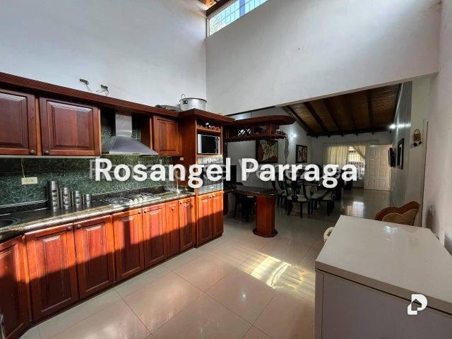 Casa en Valle de Oro, San Diego – 1