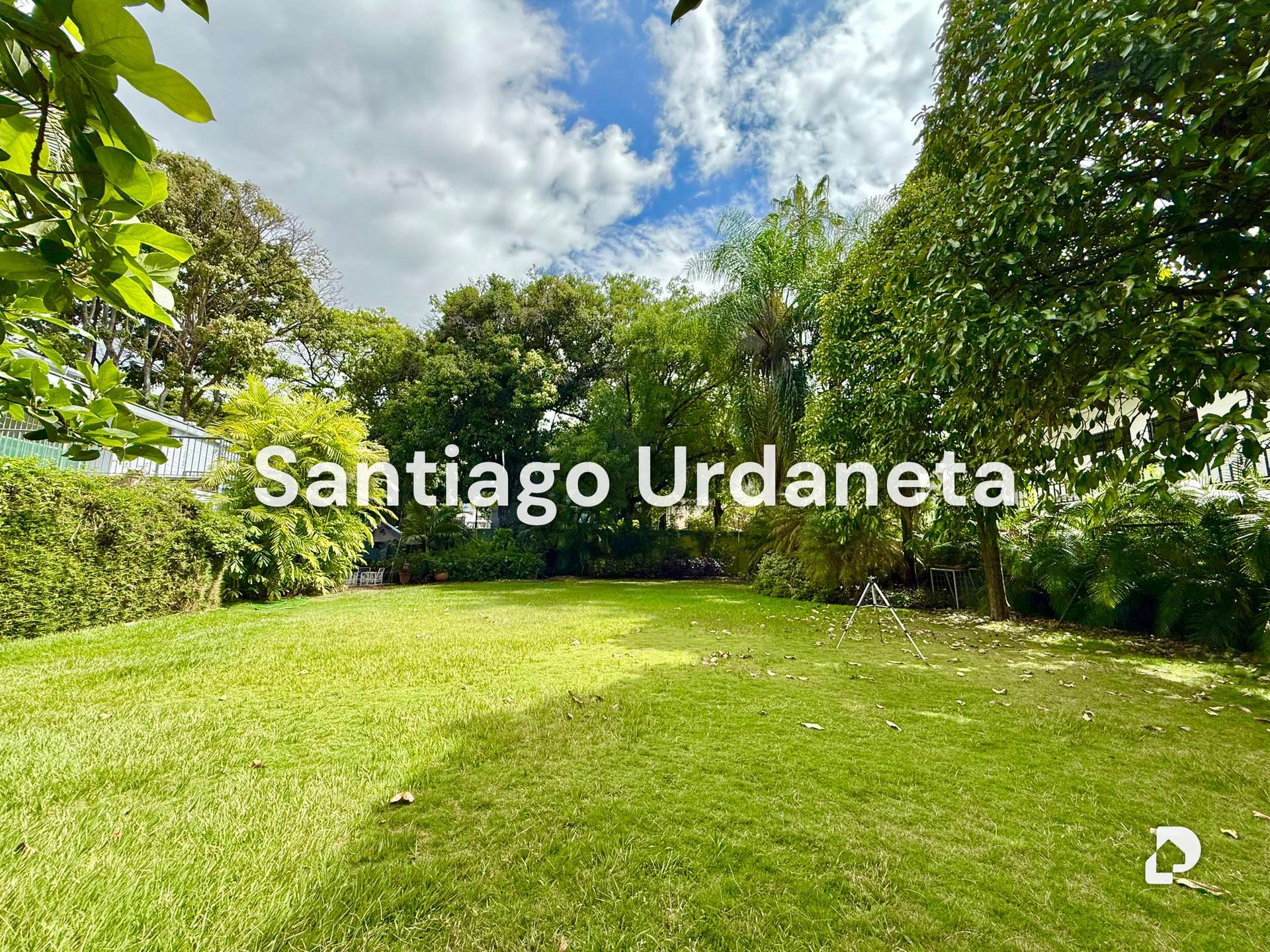 Casa en La Floresta, Caracas – 13