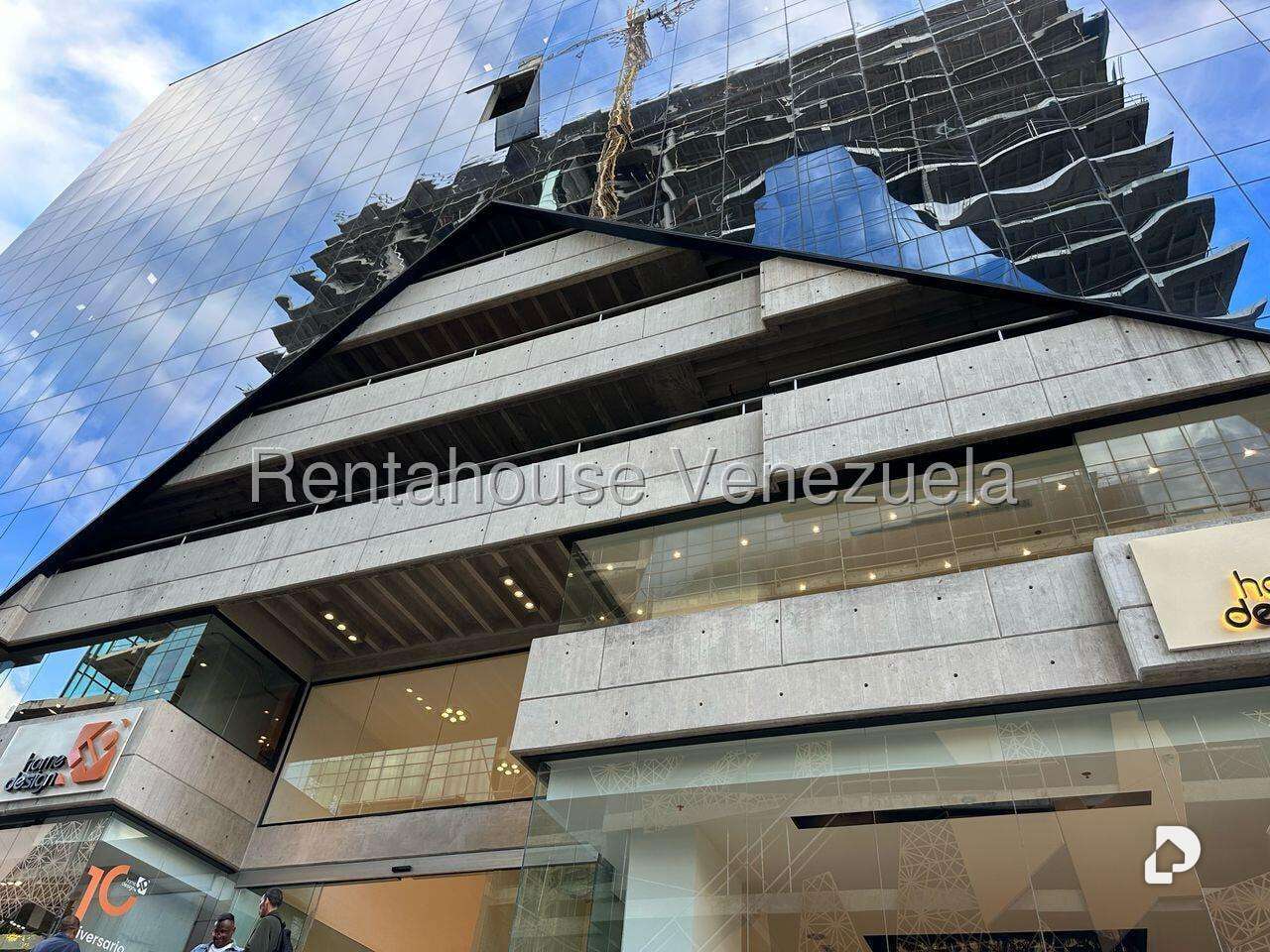 Local comercial en Las Mercedes, Caracas – 2