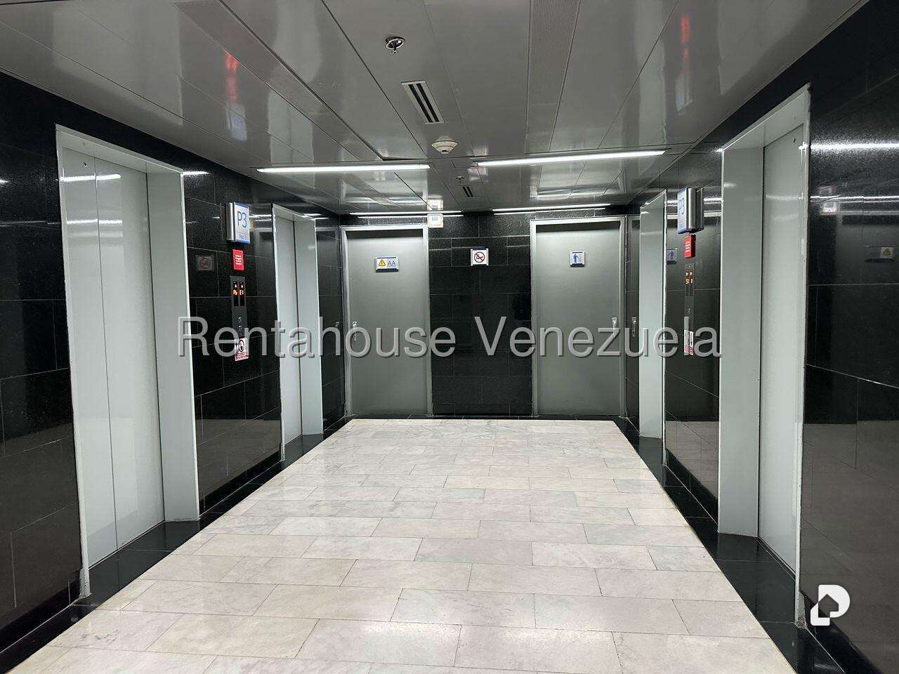 Local comercial en Las Mercedes, Caracas – 6