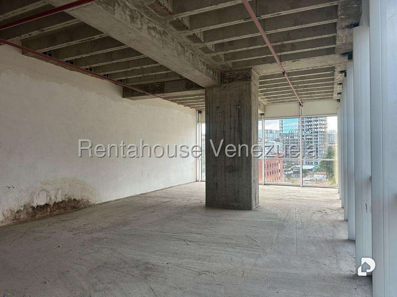 Local comercial en Las Mercedes, Caracas – 13