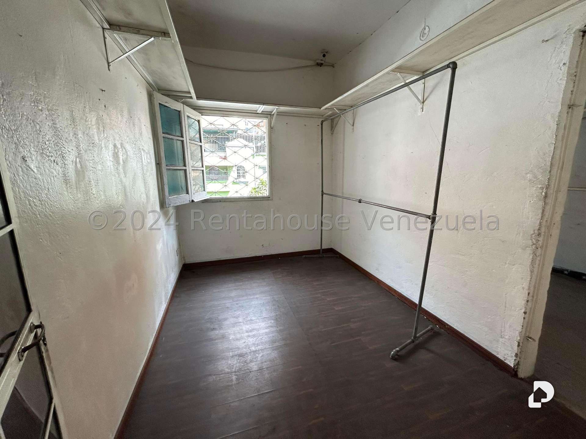 Casa en Bello Monte, Caracas – 14