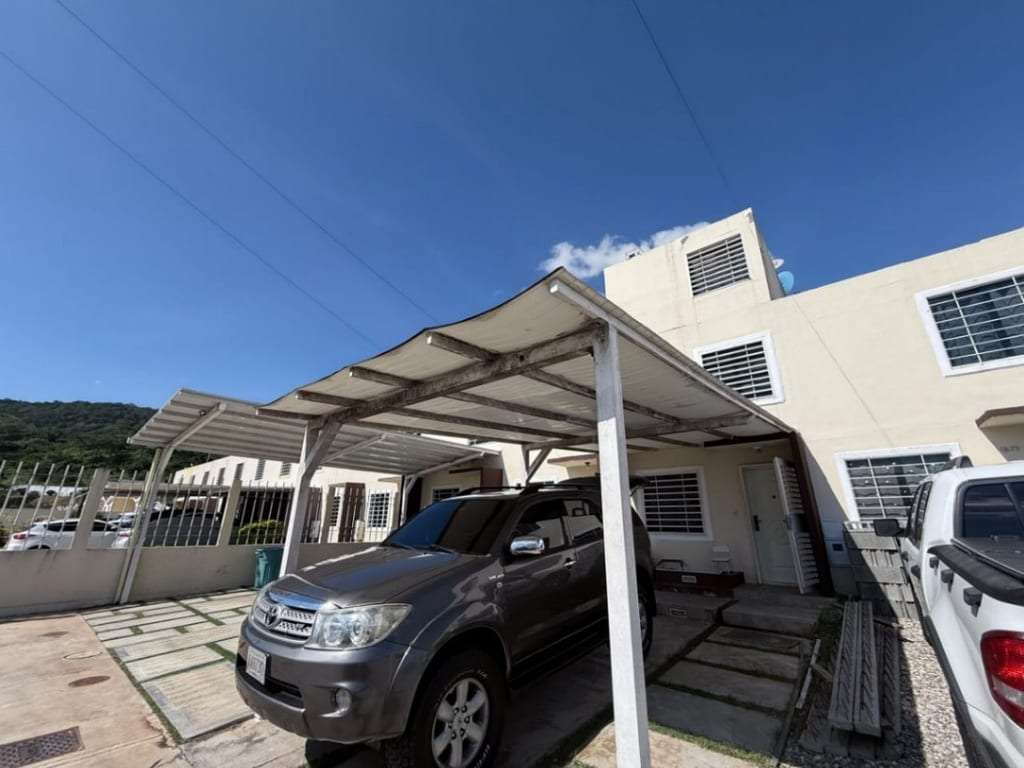 Casa en La Ensenada - 1
