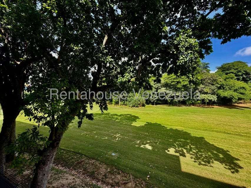 Apartamento en Los Naranjos de las Mercedes, Caracas
