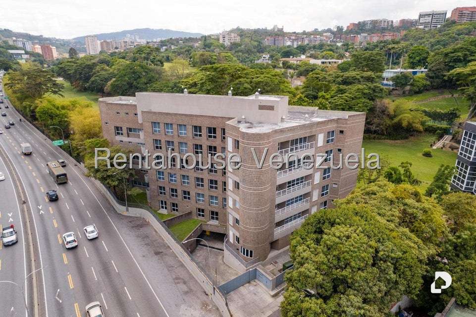 Apartamento en Los Naranjos de Las Mercedes, Caracas – 2