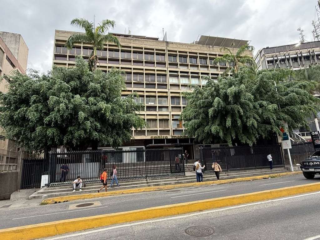 Oficina en Los Ruices, Caracas - 1