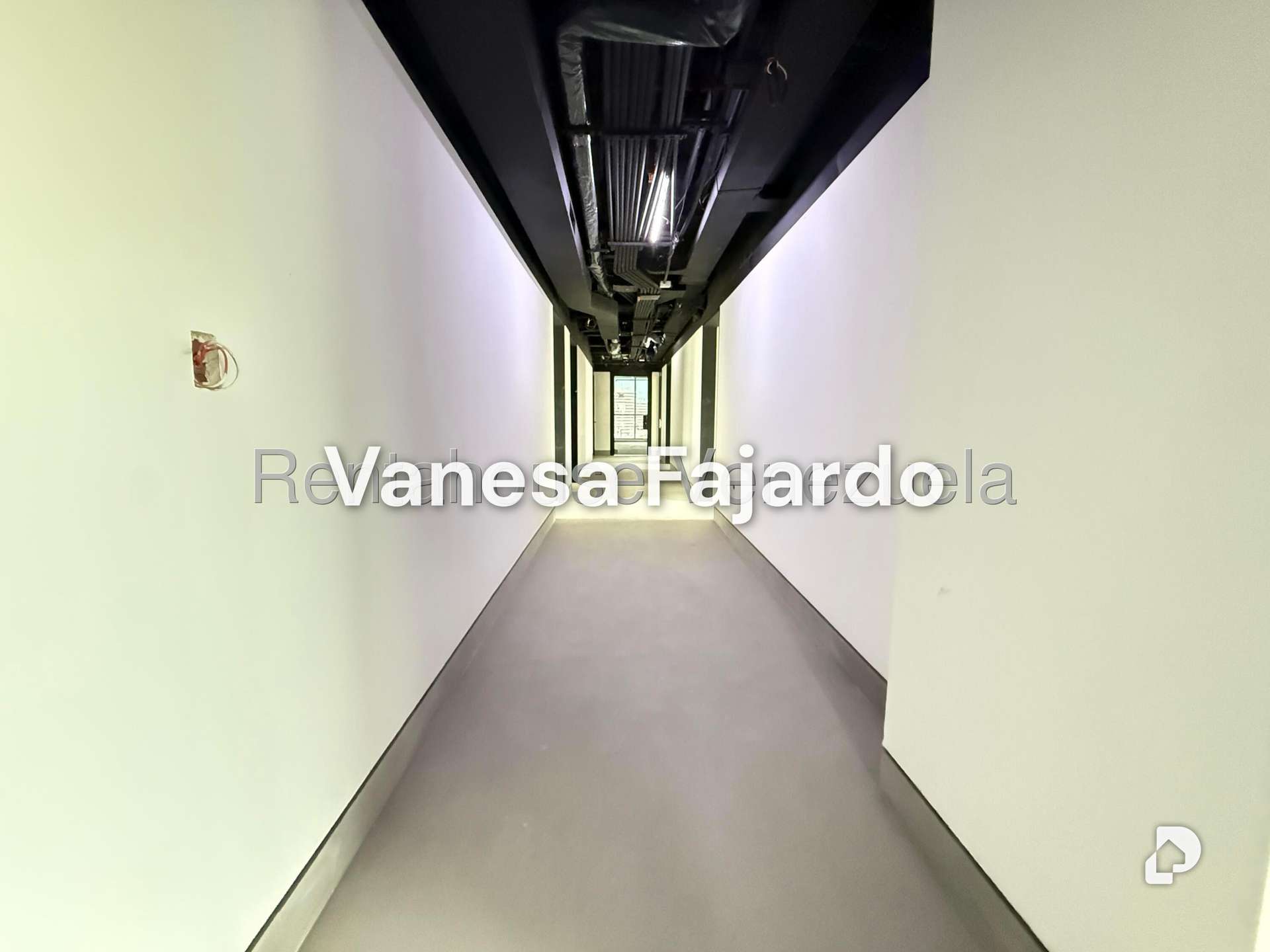 Oficina en Las Mercedes, Caracas – 14