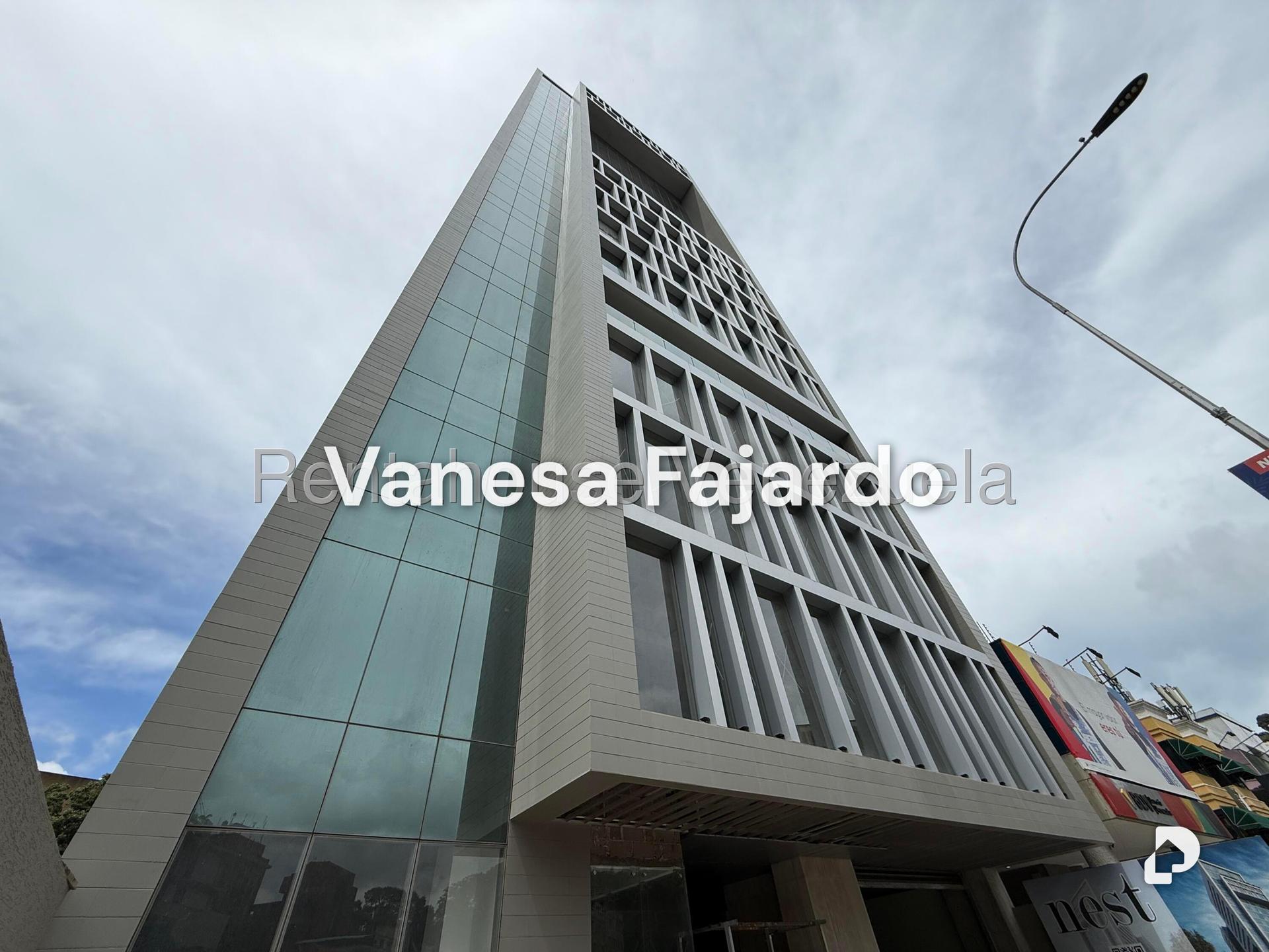 Oficina en Las Mercedes, Caracas – 1