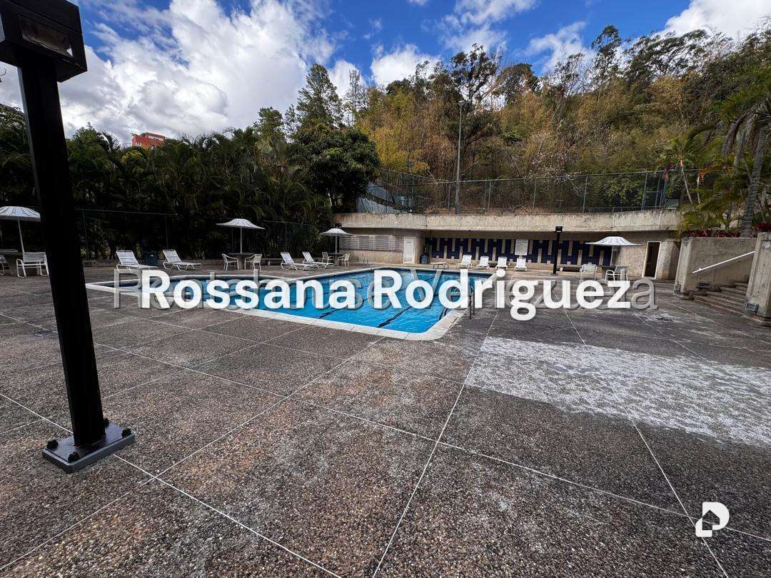 Apartamento en Las Esmeraldas, Caracas – 27