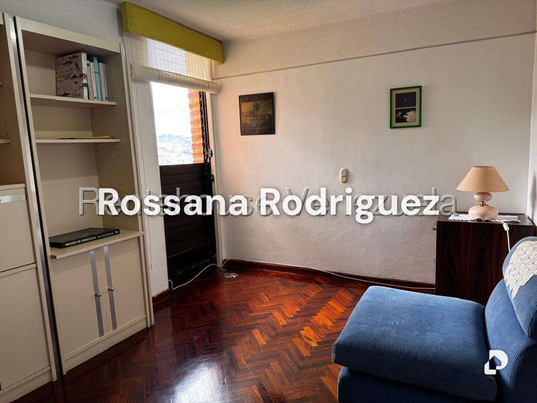 Apartamento en Las Esmeraldas, Caracas – 14