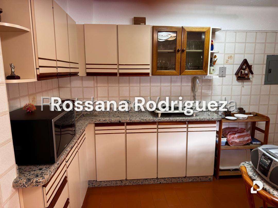 Apartamento en Las Esmeraldas, Caracas – 9