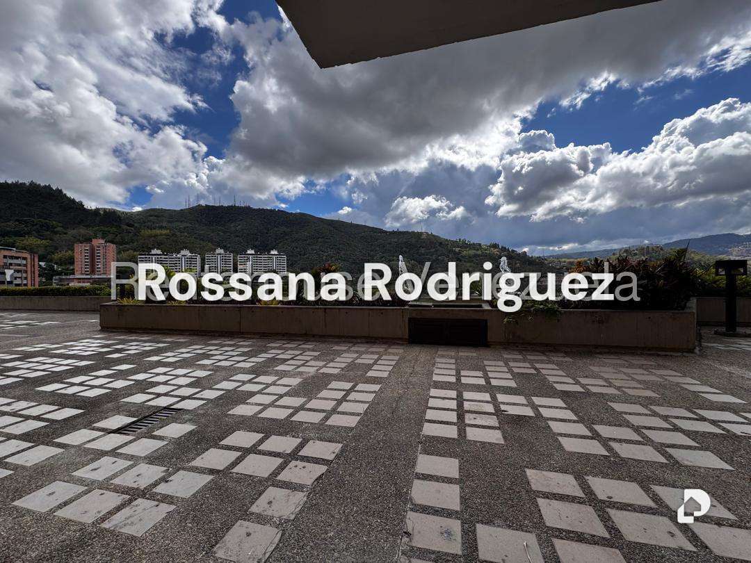 Apartamento en Las Esmeraldas, Caracas – 30