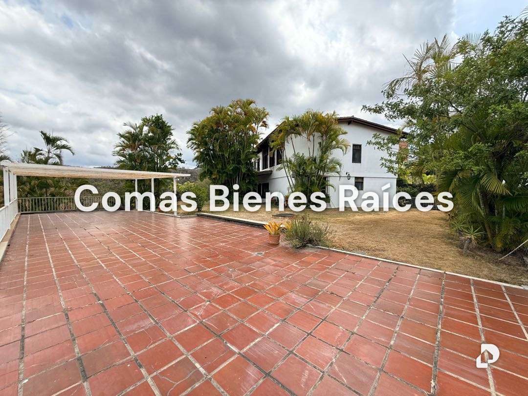 House in Lomas del Mirador, Caracas – 2