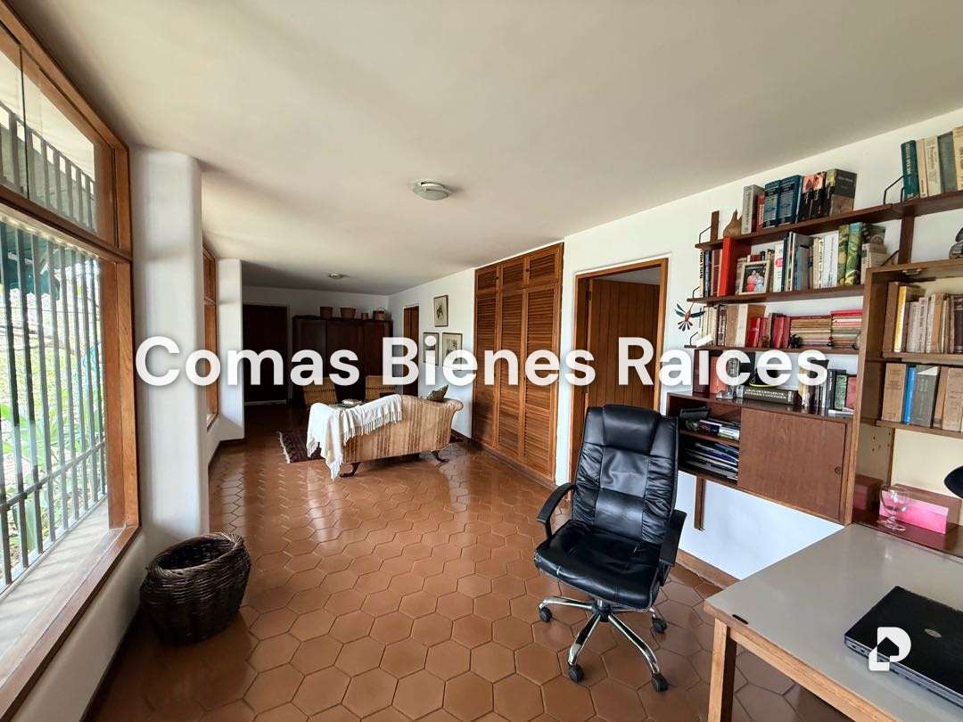 House in Lomas del Mirador, Caracas – 14