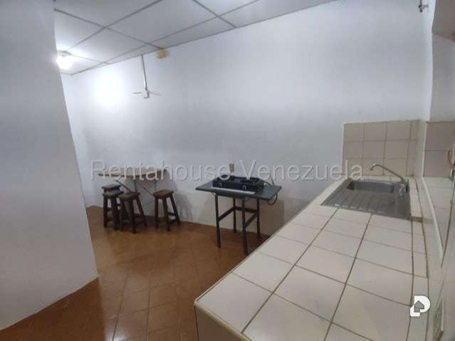 Anexo en Naguanagua – 18