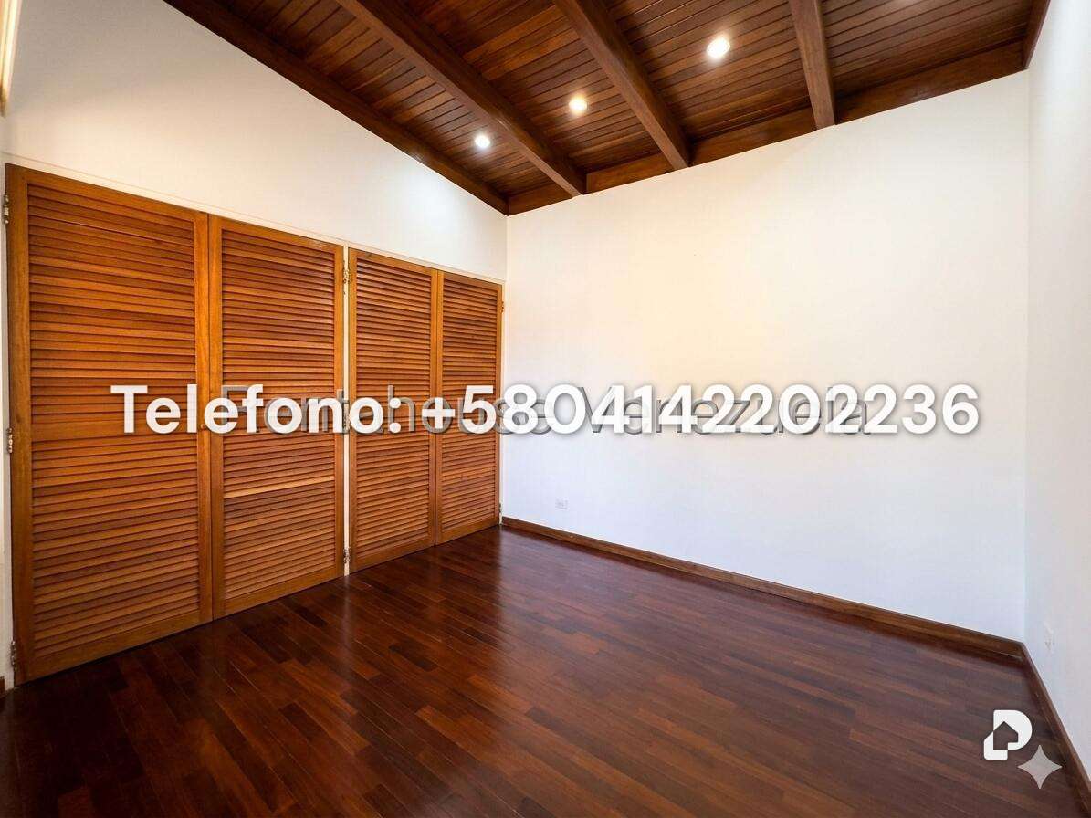 Casa en La Lagunita Country Club, Caracas – 48