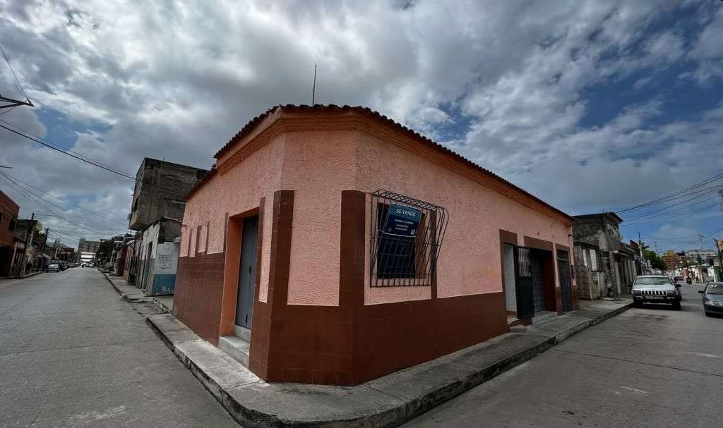 Local comercial en Juan José Flores, Puerto Cabello - 1