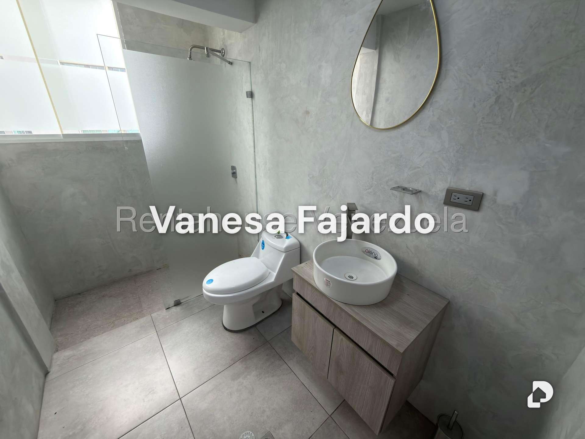 Apartamento en Los Palos Grandes, Caracas – 12