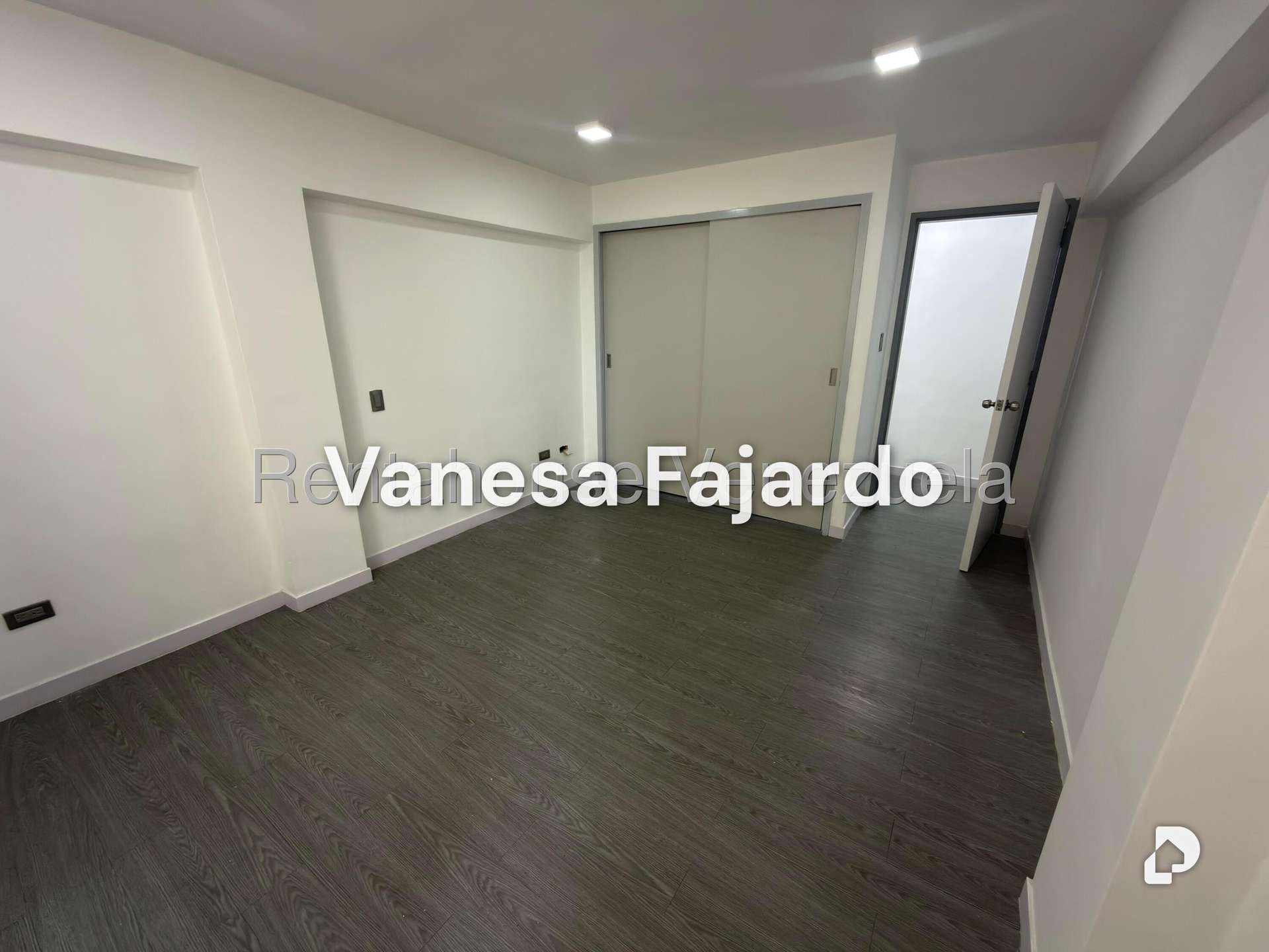 Apartamento en Los Palos Grandes, Caracas – 9