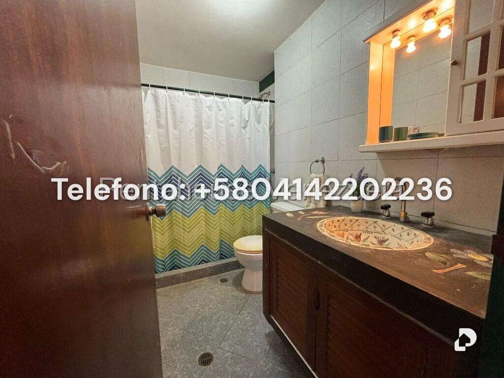 Casa en Caicaguana, Caracas – 24