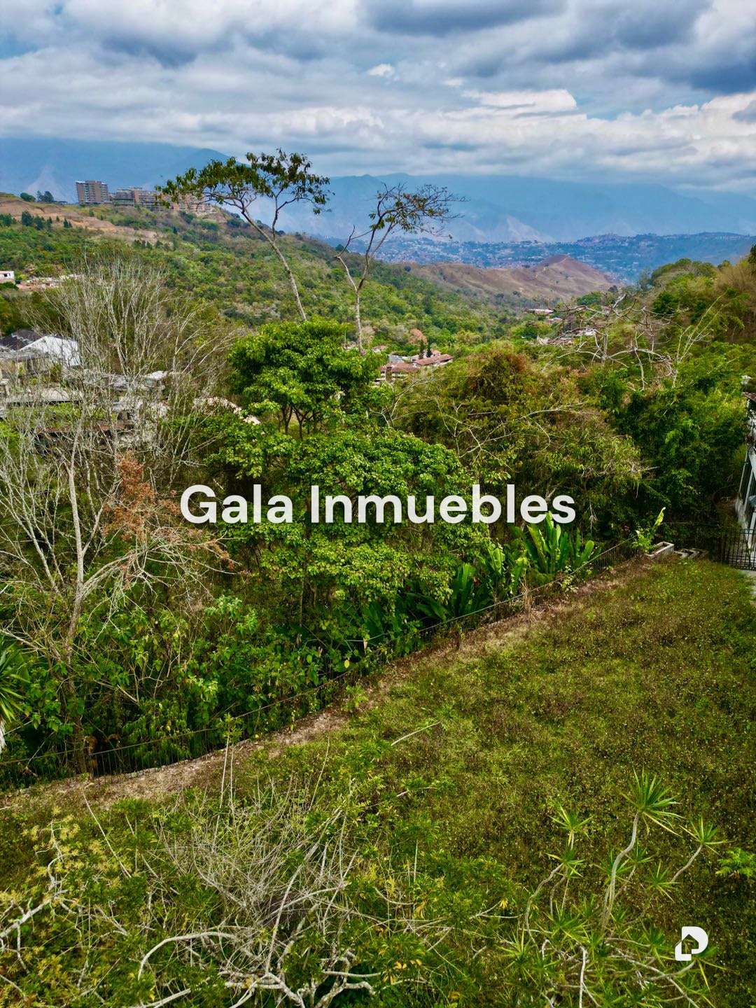 Casa en La Lagunita, Caracas – 7
