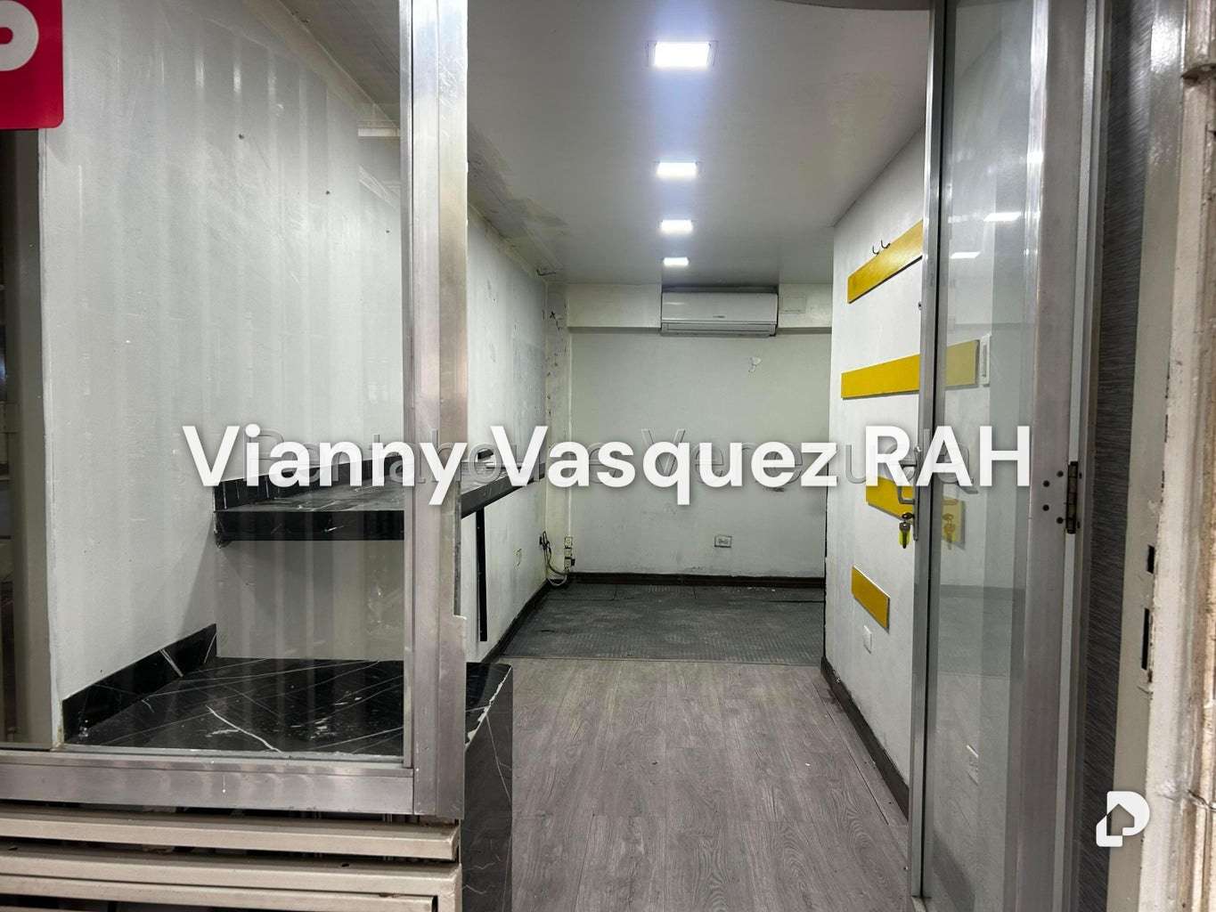 Local comercial en Los Palos Grandes, Caracas – 2