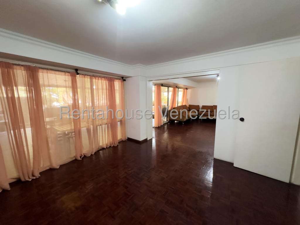 Apartamento en Los Naranjos (del Cafetal), Caracas - 1