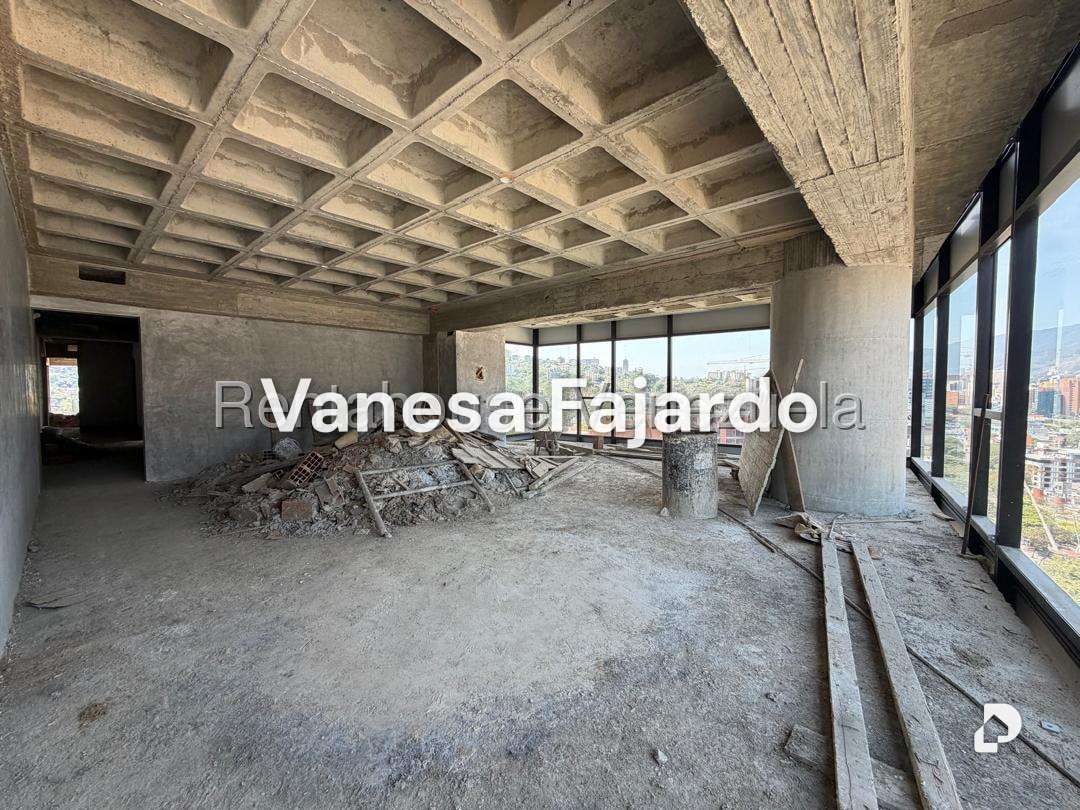 Oficina en Las Mercedes, Caracas – 11