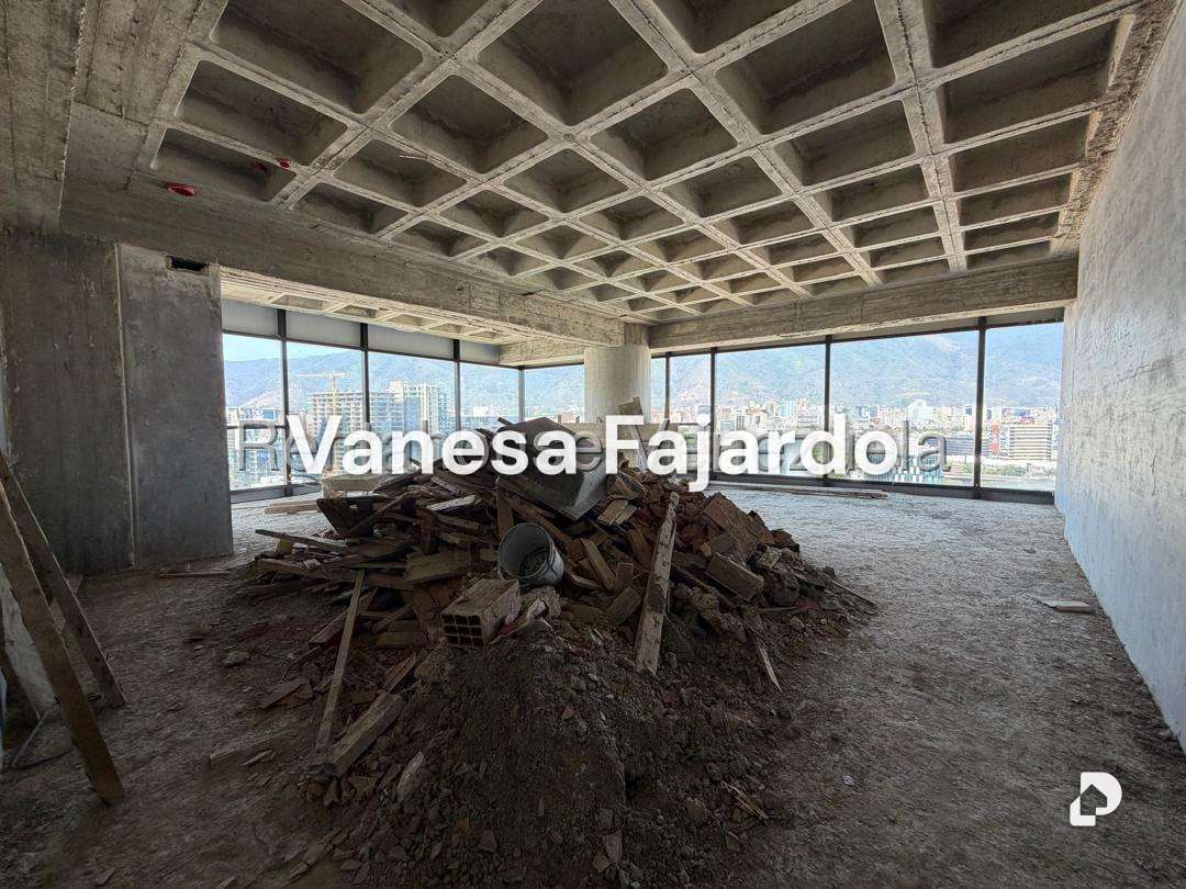 Oficina en Las Mercedes, Caracas – 13