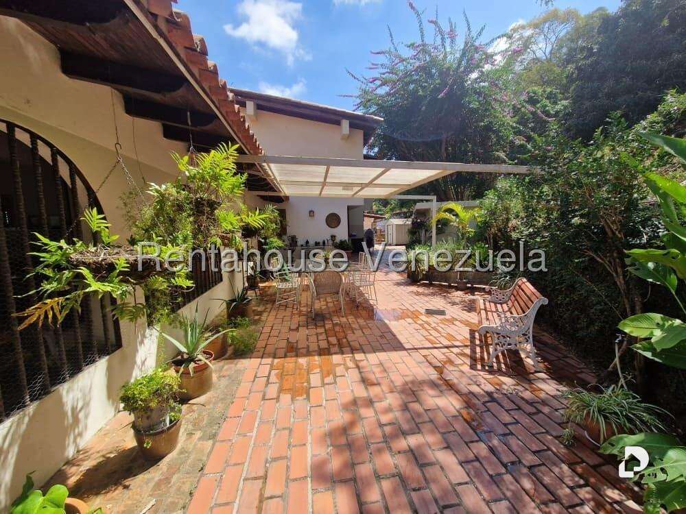 Casa en Santa Paula, Caracas – 19
