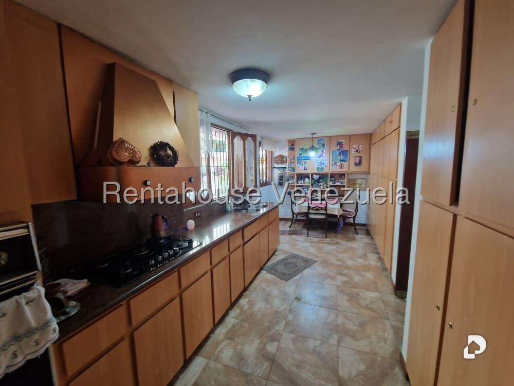 Casa en Santa Paula, Caracas – 6