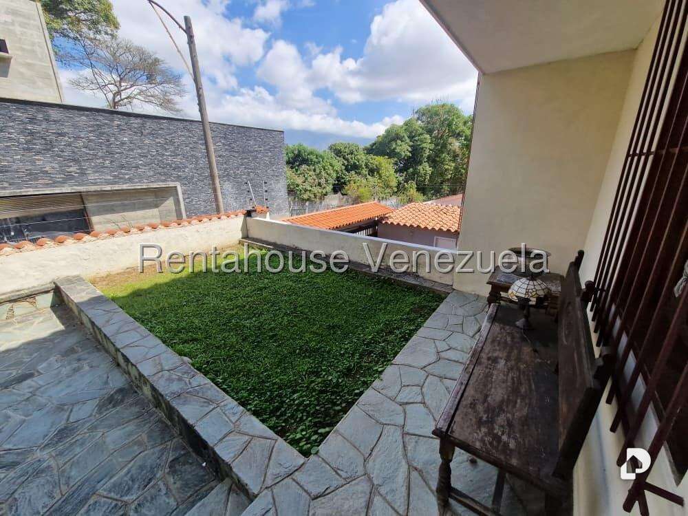Casa en Santa Paula, Caracas – 23