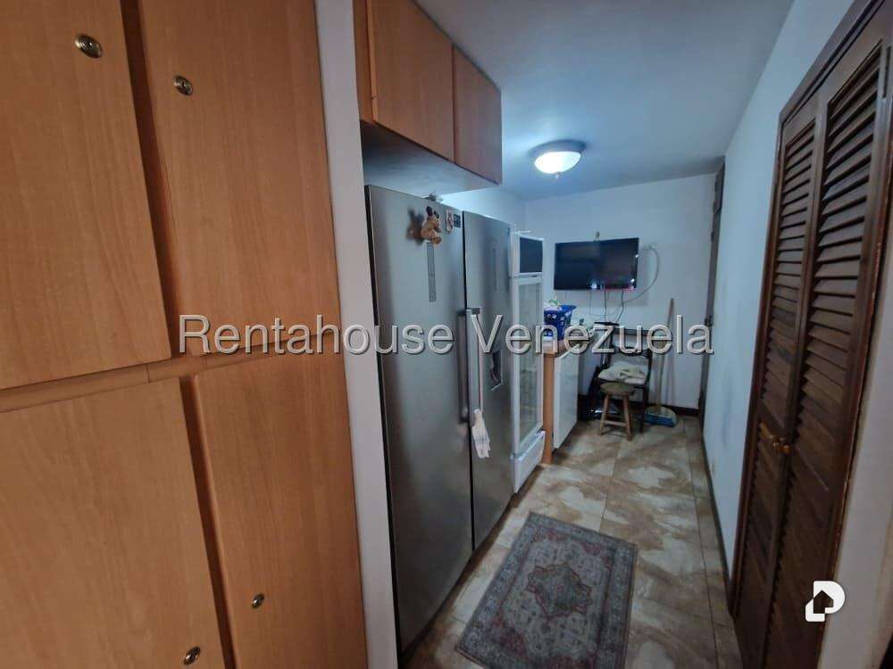 Casa en Santa Paula, Caracas – 25