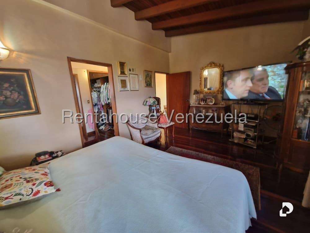 Casa en Santa Paula, Caracas – 11