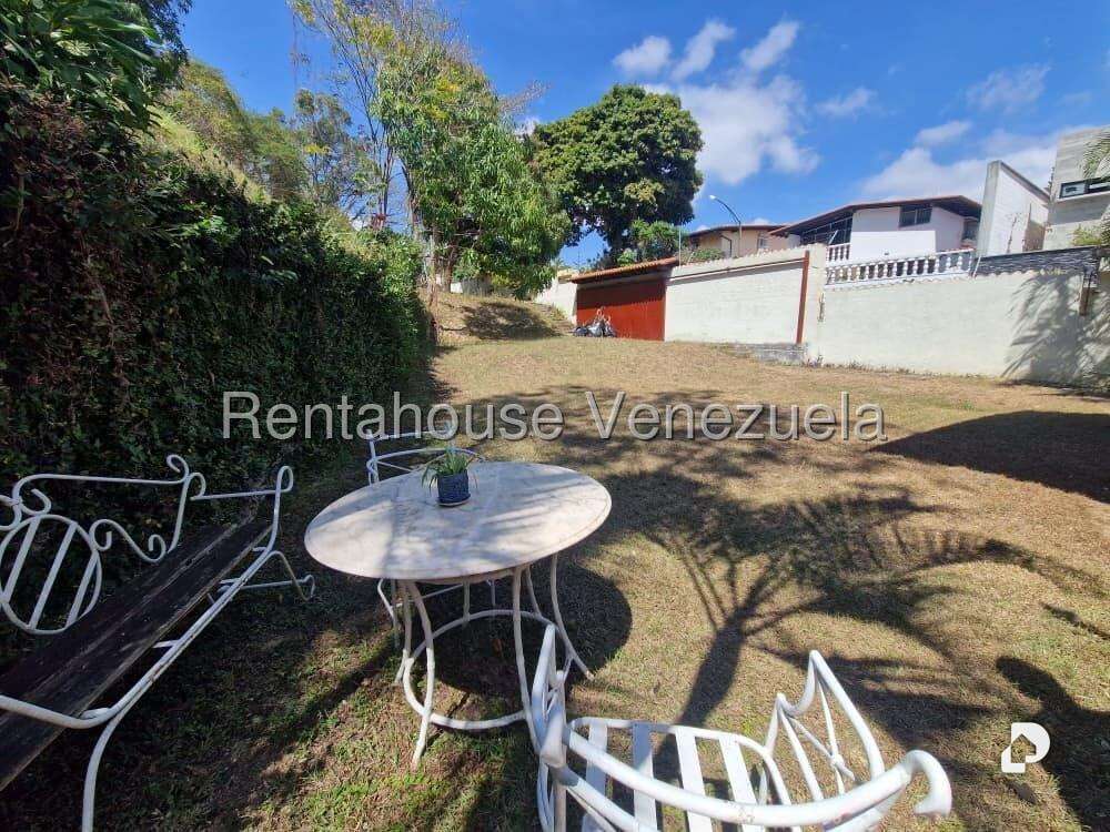 Casa en Santa Paula, Caracas – 16