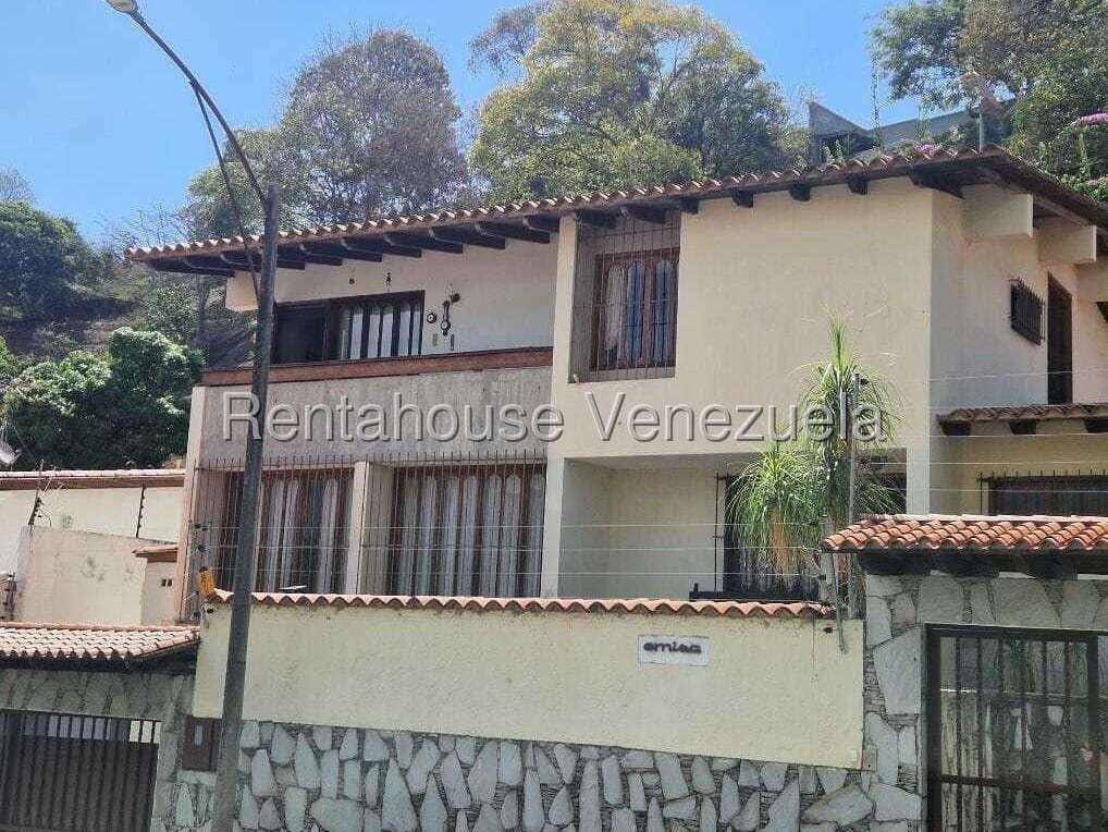 Casa en Santa Paula, Caracas - 1