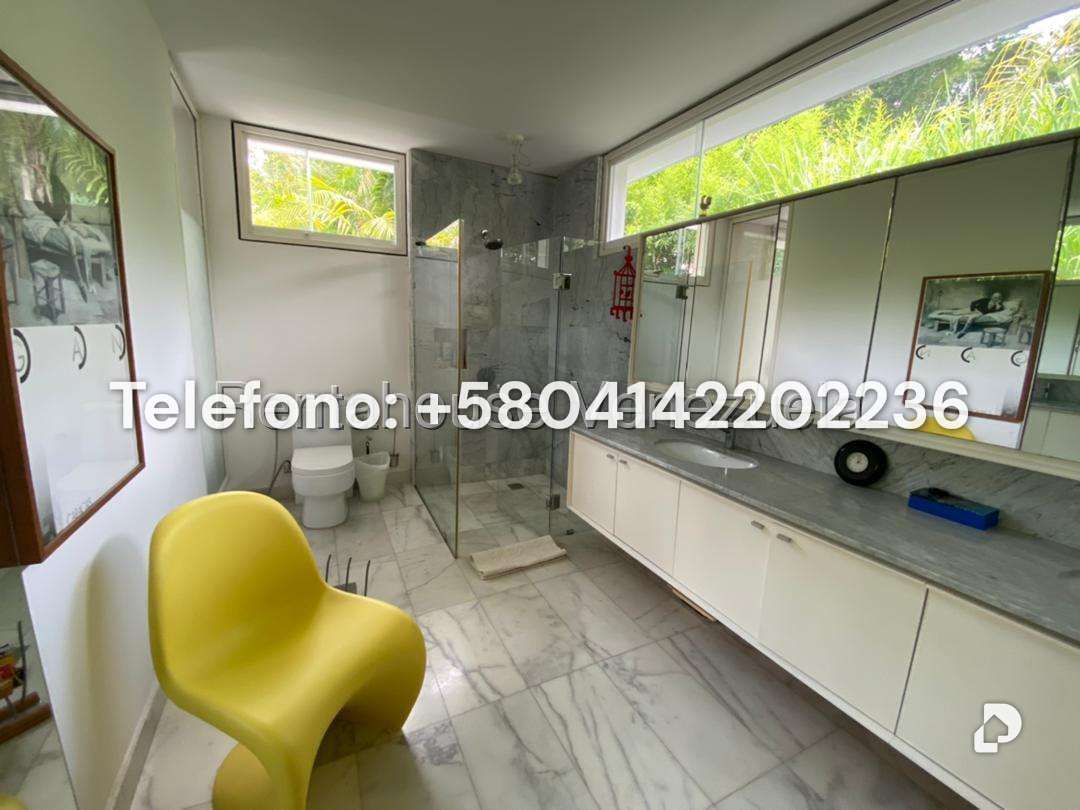 Casa en San Román, Caracas – 21