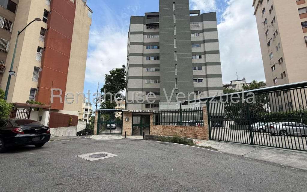 Apartamento en Colinas de Bello Monte, Caracas - 1