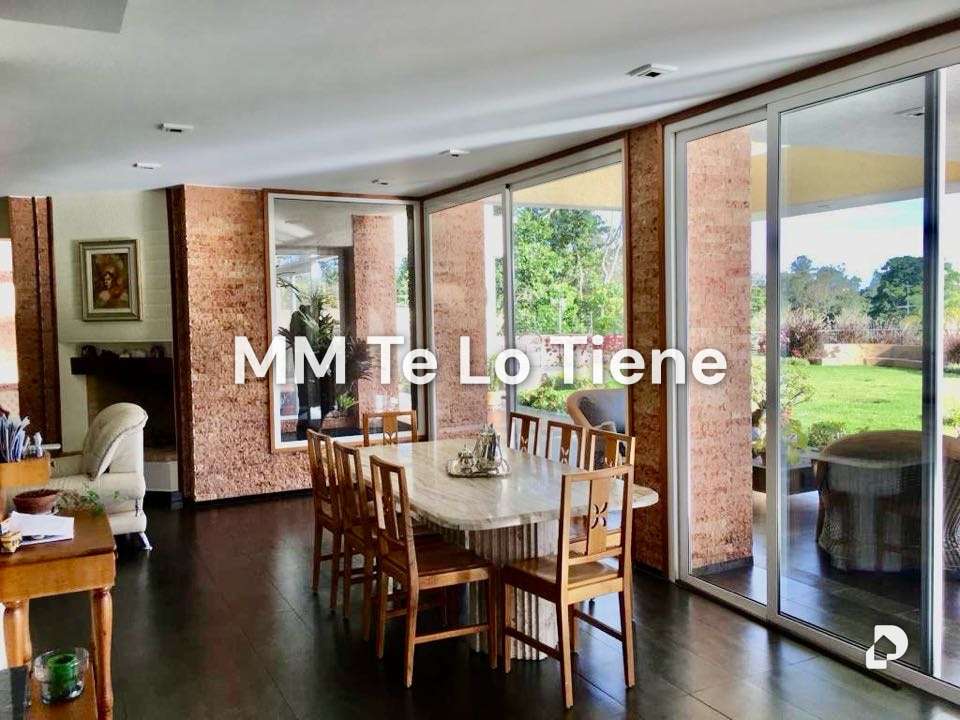 Casa en La Lagunita, Caracas – 12