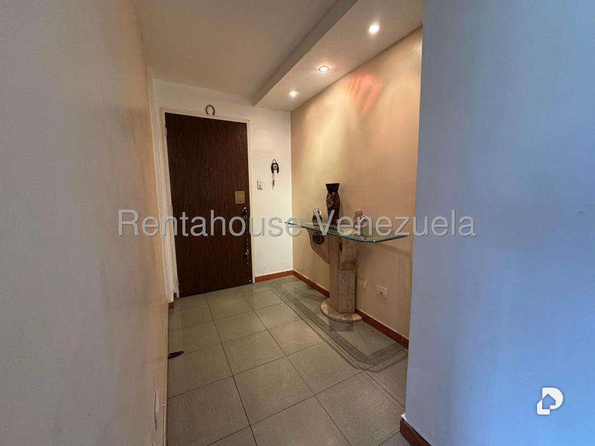 Apartamento en Santa Paula, Caracas – 2