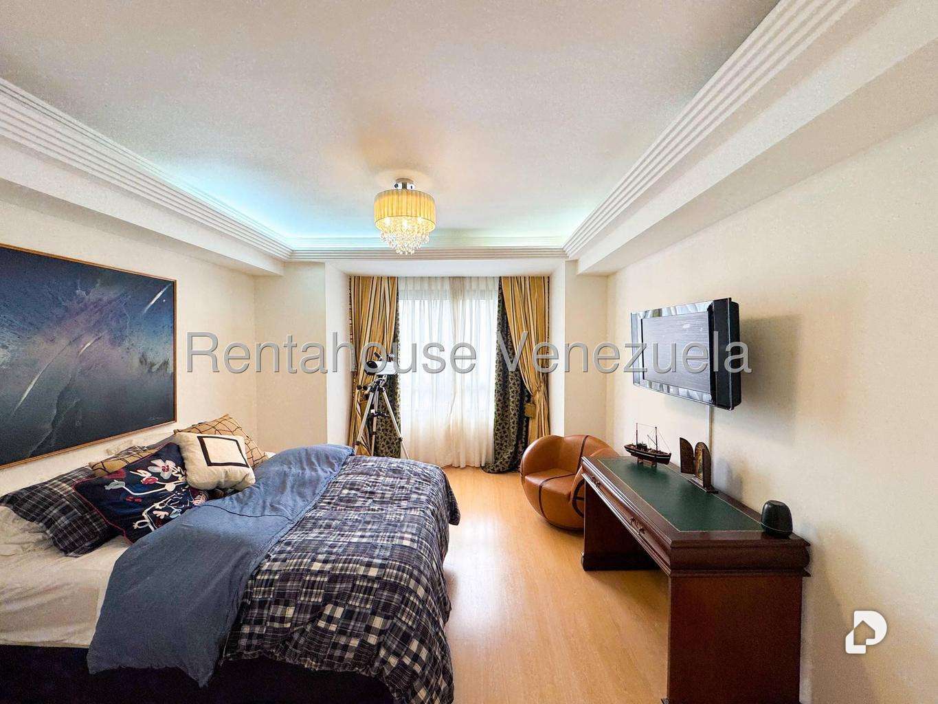 Apartamento en Los Palos Grandes, Caracas – 54
