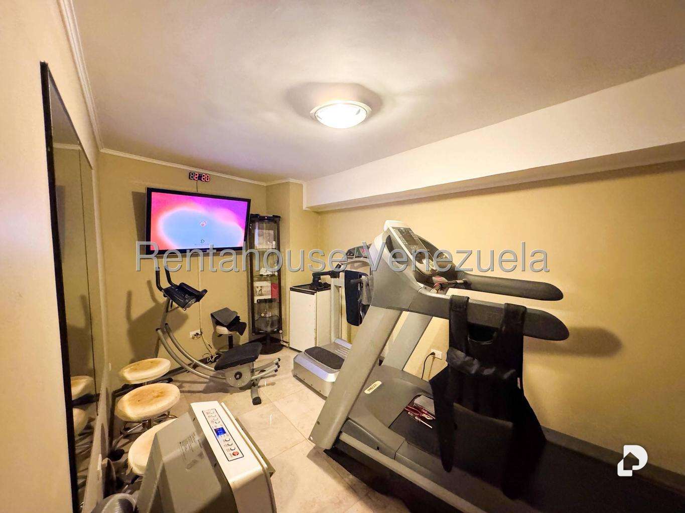 Apartamento en Los Palos Grandes, Caracas – 63