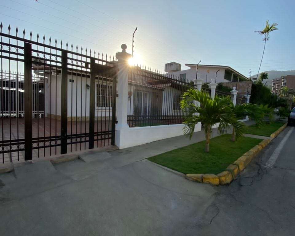Casa en La Guaira - 1