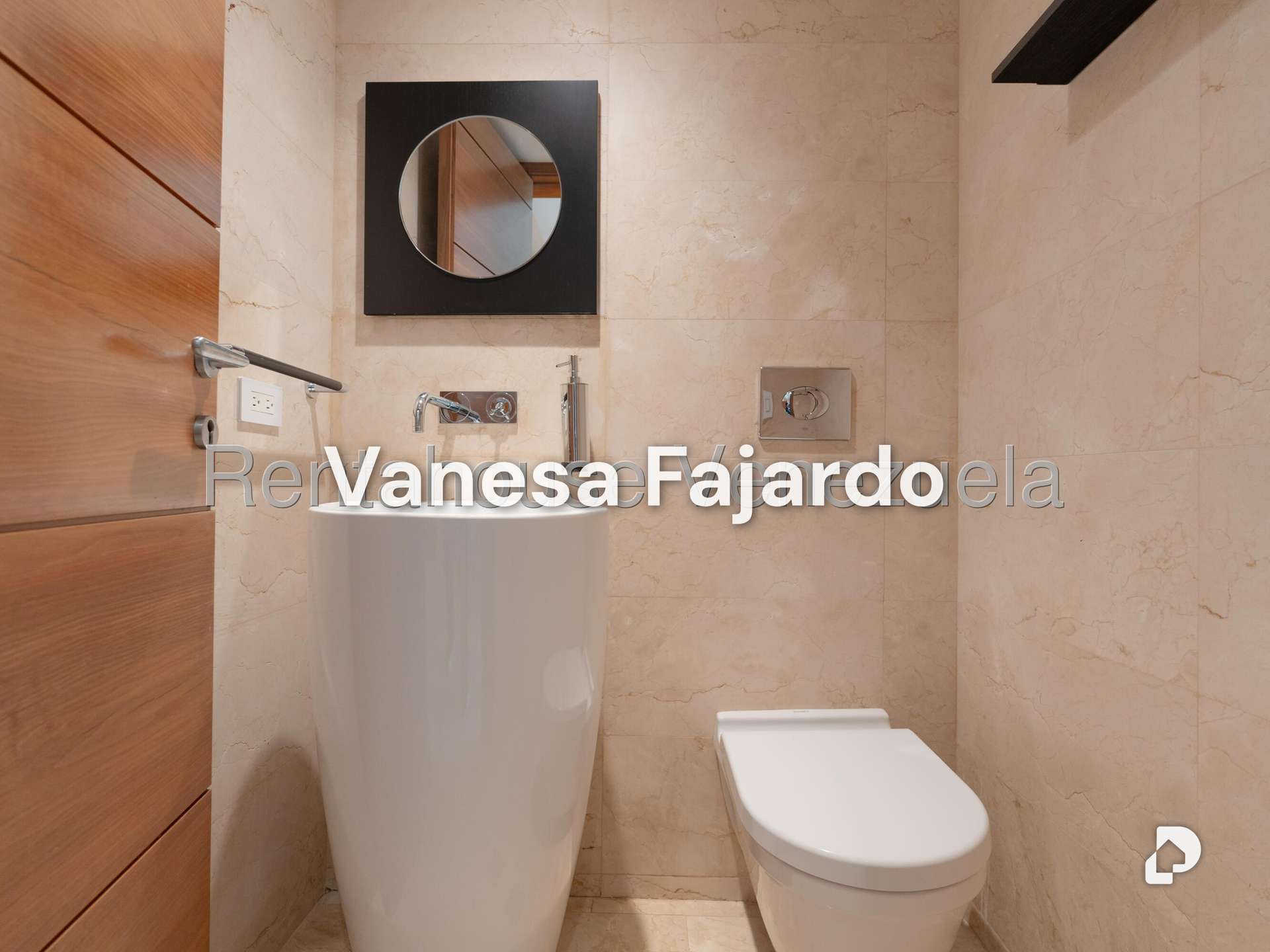 Casa en Alto Hatillo, Caracas – 12