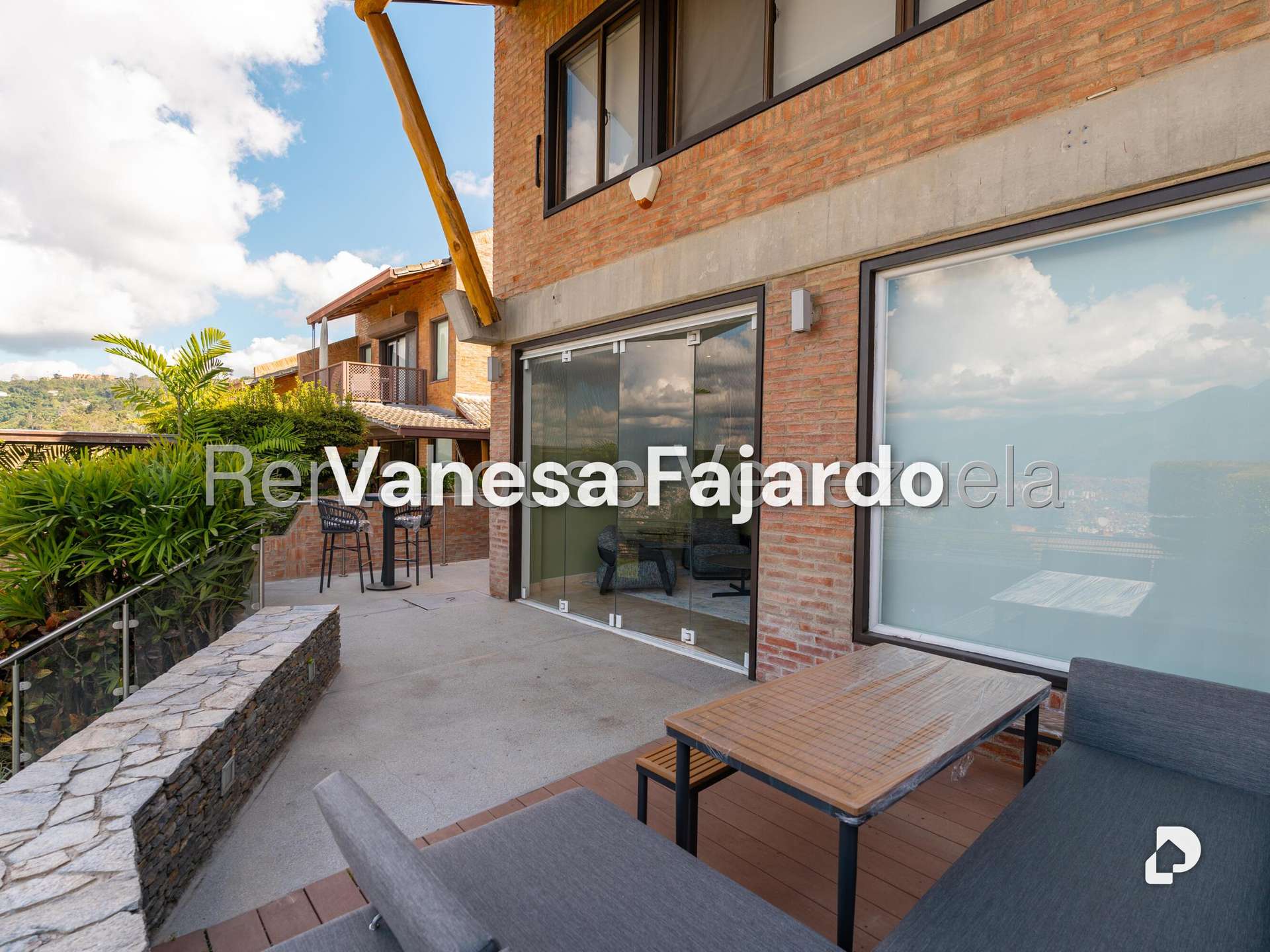 Casa en Alto Hatillo, Caracas – 22