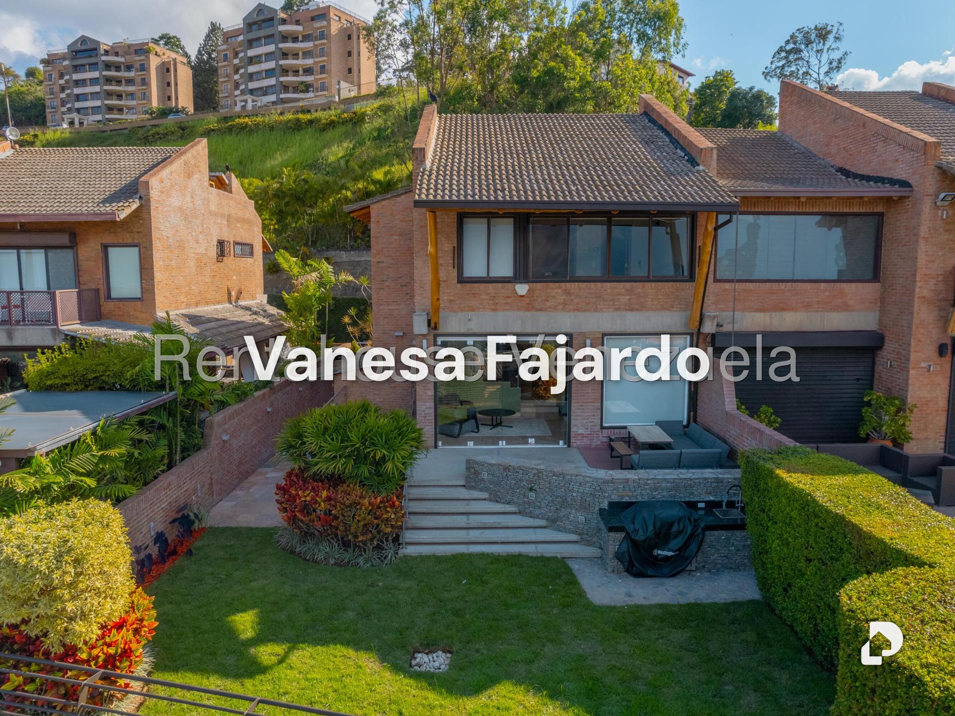 Casa en Alto Hatillo, Caracas – 4