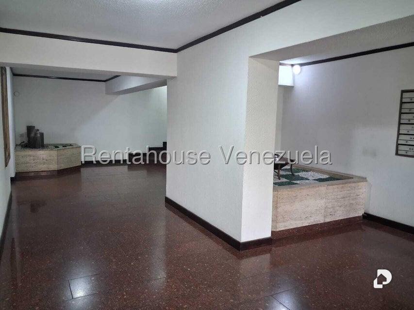 Apartamento en La Urbina, Caracas – 3